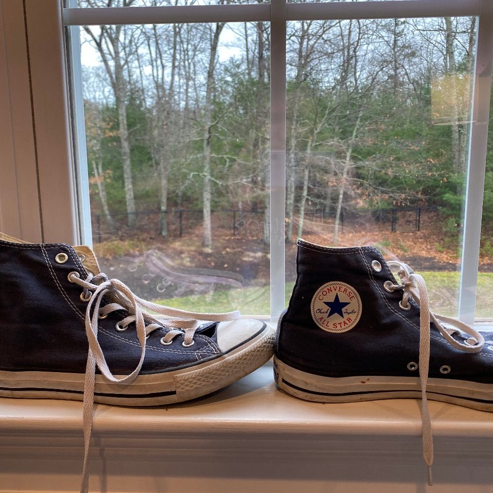 Navy high top converse